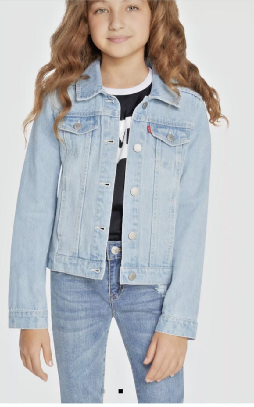 NWOT Girls Levis Classic Trucker Jean Jacket, Light Blue, size L